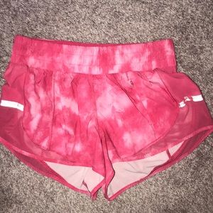 Lululemon Hotty Hot 2.5” Short